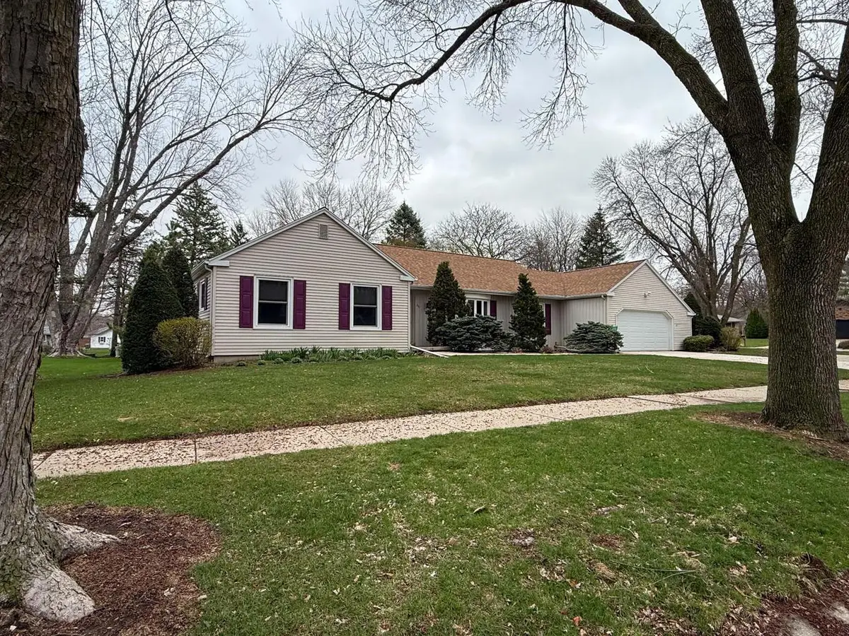811 Ellen LANE, Fond Du Lac, WI 54935 - #1