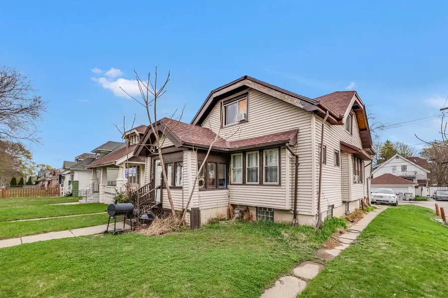 2320 N 47th STREET, Milwaukee, WI 53210 - #3