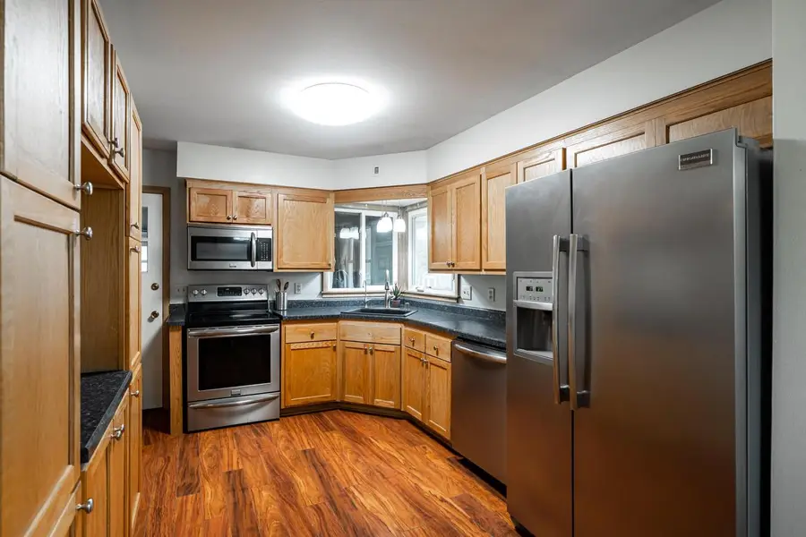 5207 Oakton LANE, Milwaukee, WI 53219 - #2