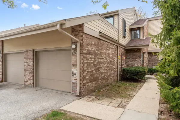 2544 W Parnell AVENUE, Milwaukee, WI 53221