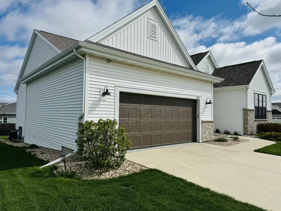 534 Foxfield ROAD, Oregon, WI 53575 - #2