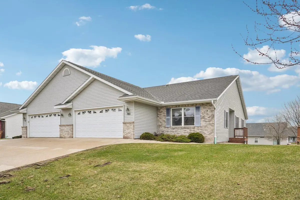 780 Chief Kewaskum PLACE, Kewaskum, WI 53040 - #1