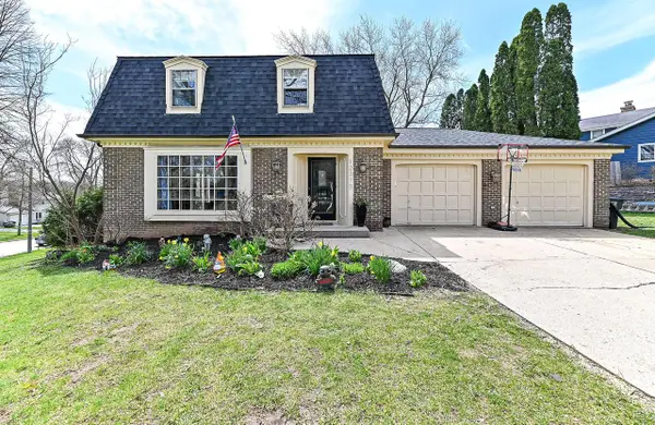 12315 W Christine DRIVE, Wauwatosa, WI 53226