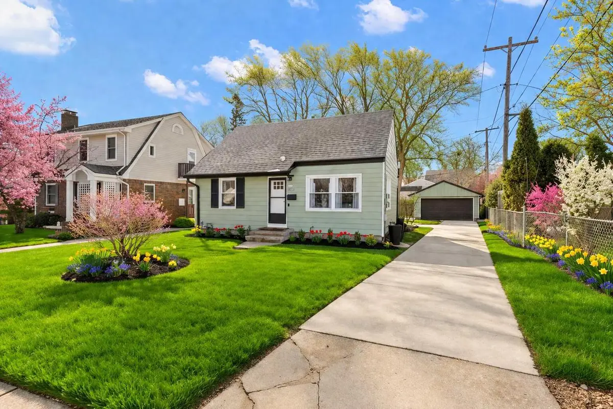 9131 W MT VERNON AVENUE, Milwaukee, WI 53226 - #1