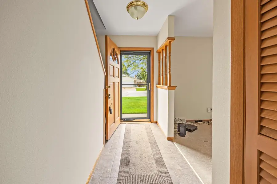 8149 N Joseph AVENUE, Milwaukee, WI 53224 - #3