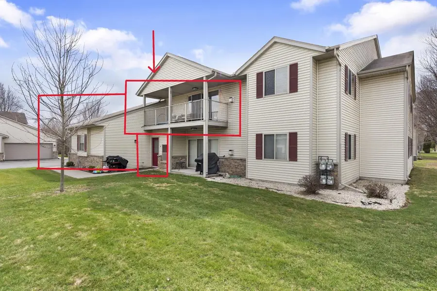 936 Roseland DRIVE #4, Kewaskum, WI 53040 - #2
