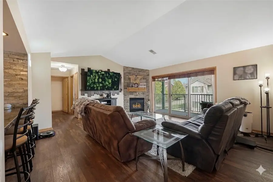 936 Roseland DRIVE #4, Kewaskum, WI 53040 - #3