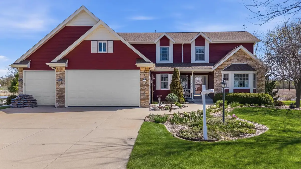 861 Summer Creek ROAD, Oconomowoc, WI 53066 - #1