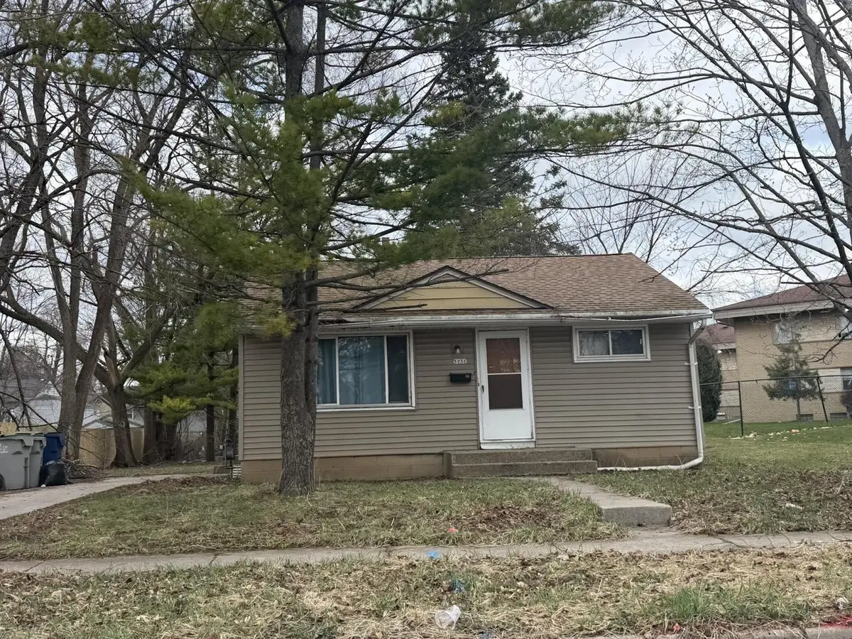 5731 N 63rd STREET, Milwaukee, WI 53218 - #1