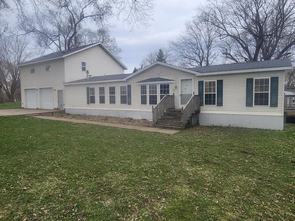 288 W 18th STREET, Buffalo City, WI 54622 - #1
