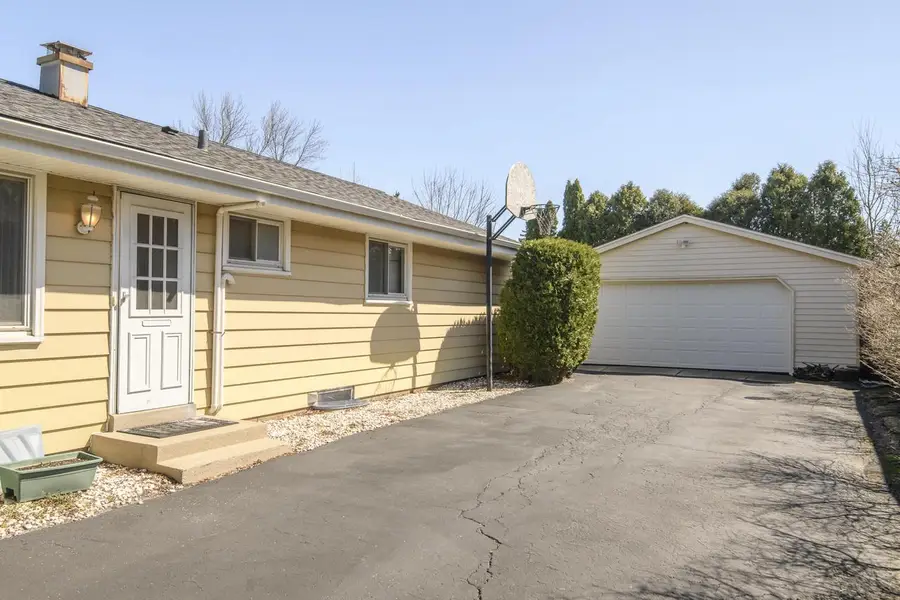 3406 S 93rd STREET, Milwaukee, WI 53227 - #2