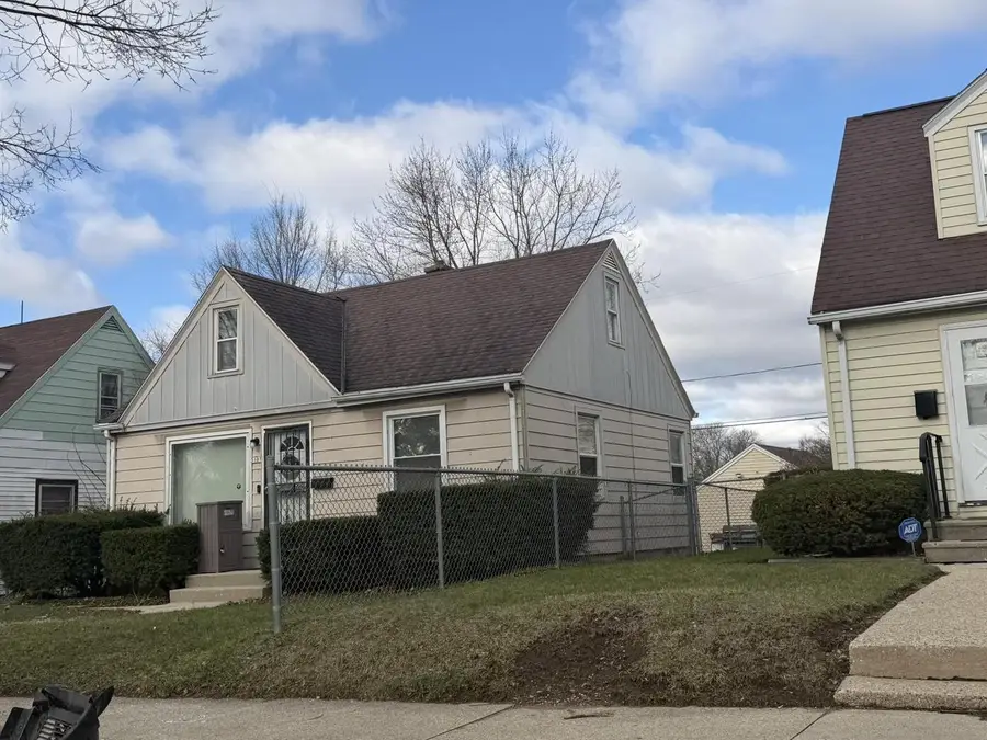 5107 N 51st BOULEVARD, Milwaukee, WI 53218 - #2