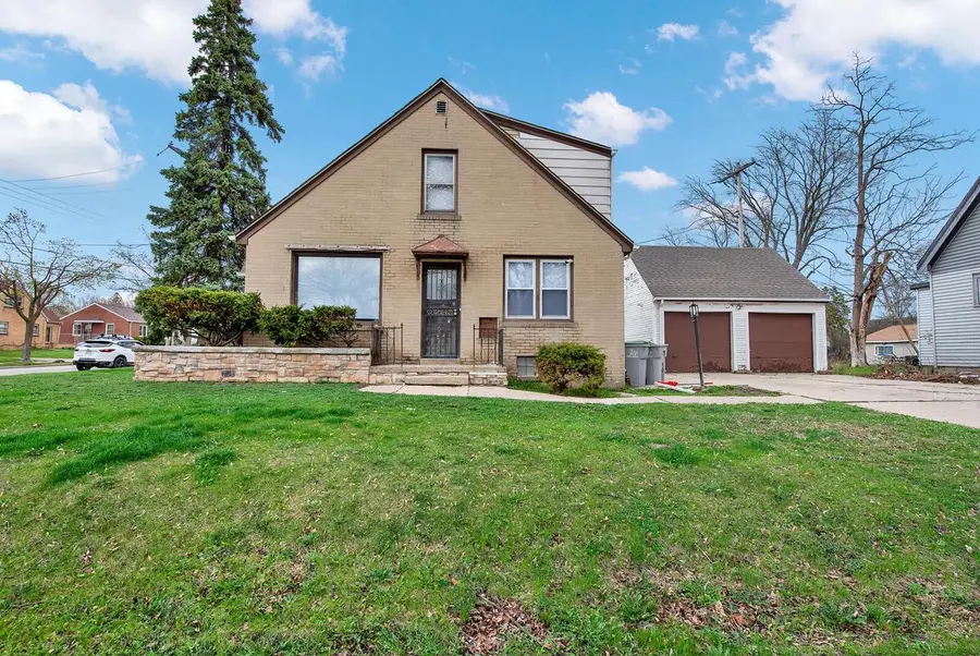 4235 W Fairmount AVENUE, Milwaukee, WI 53209 - #2