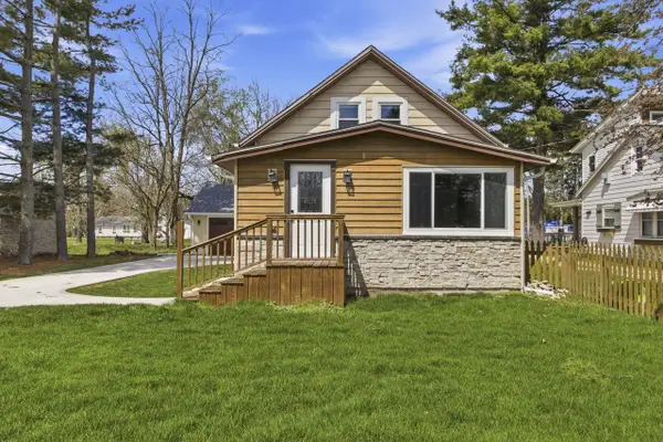 W348N5133 Elm AVENUE, Okauchee, WI 53069