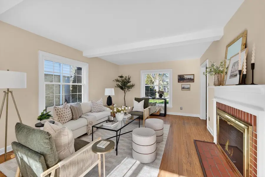 5058 Kent AVENUE, Whitefish Bay, WI 53217 - #2