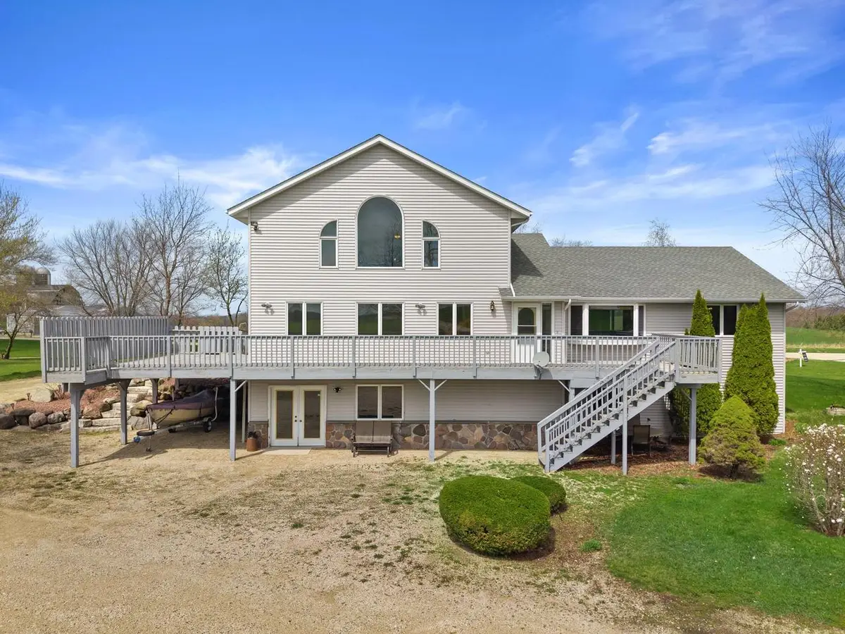 7293 Aurora ROAD, West Bend, WI 53090 - #1