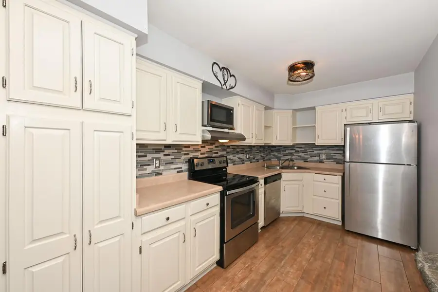 786 S River ROAD #4, West Bend, WI 53095 - #3