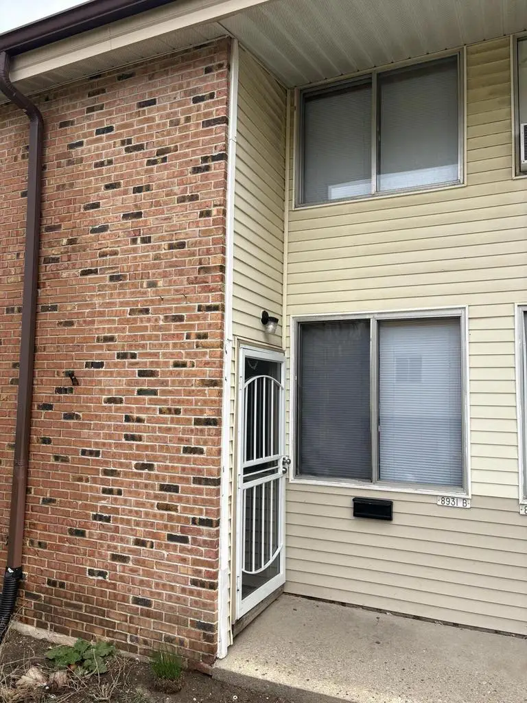 8931 N Swan ROAD #B, Milwaukee, WI 53224 - #2