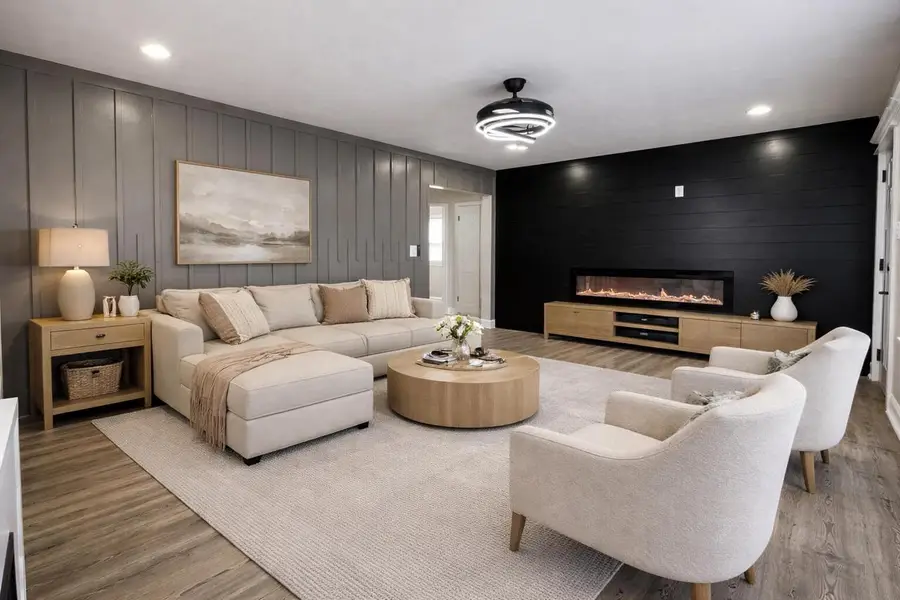 8057 W Herbert AVENUE, Milwaukee, WI 53218 - #3