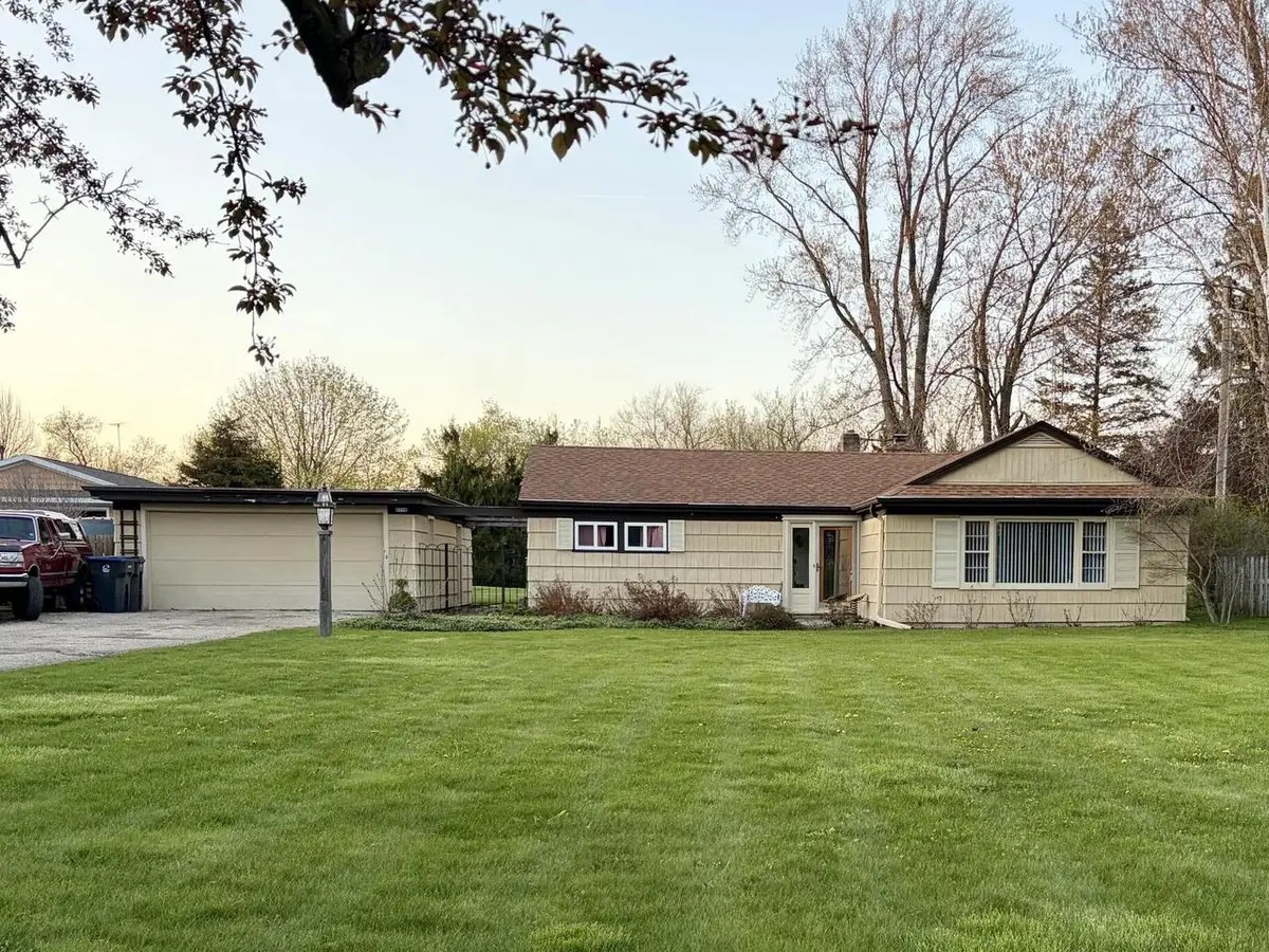 6516 Green Ridge DRIVE, Mount Pleasant, WI 53406 - #1