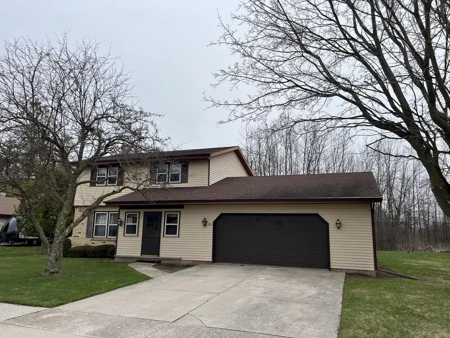 1905 Knuell STREET, Manitowoc, WI 54220 - #2