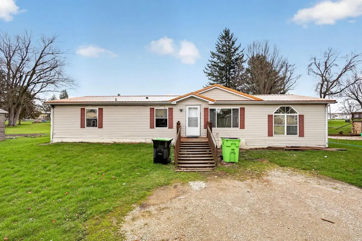 408 Depot STREET, Fox Lake, WI 53933 - #1