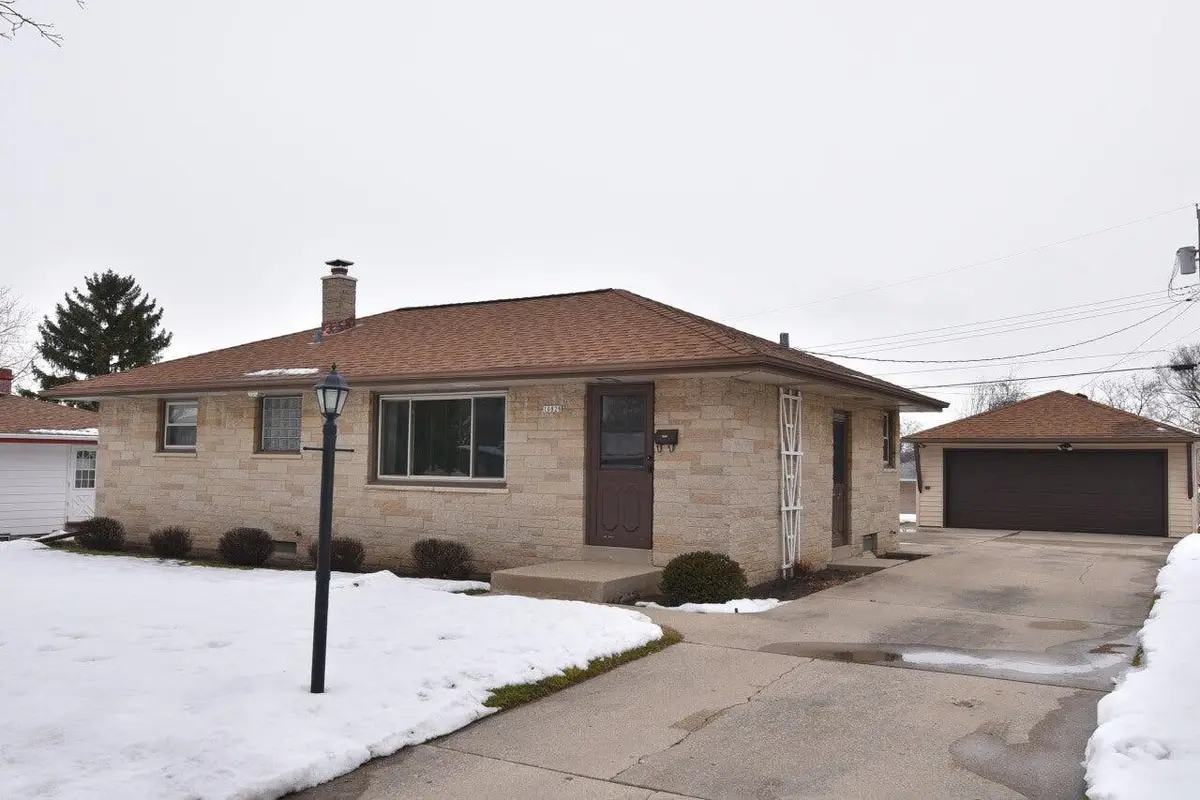 10828 W Stark STREET, Milwaukee, WI 53225 - #1