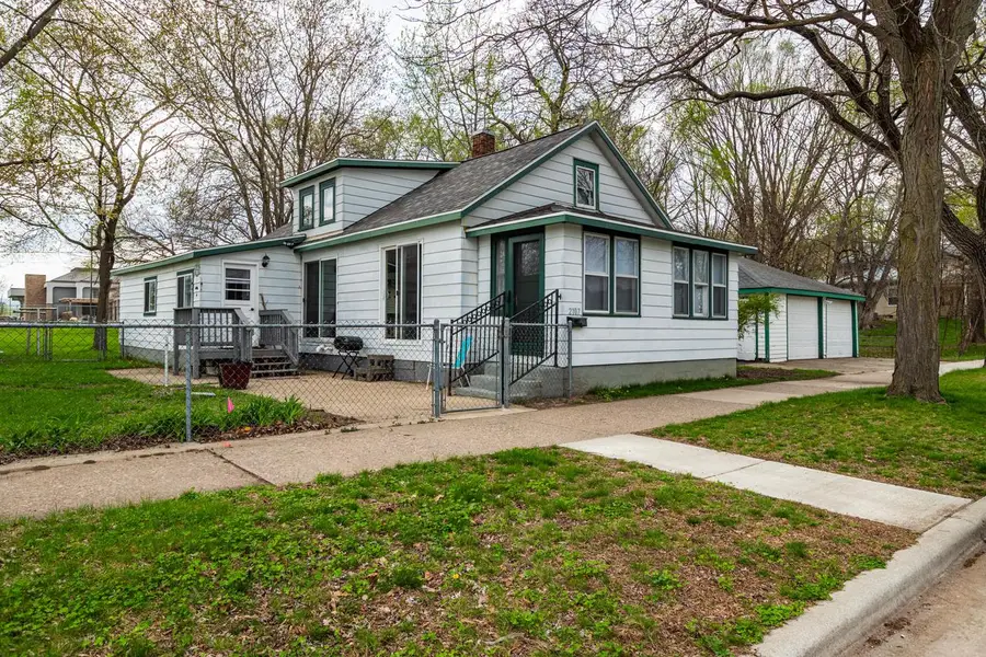 2107 Liberty STREET, La Crosse, WI 54601 - #2