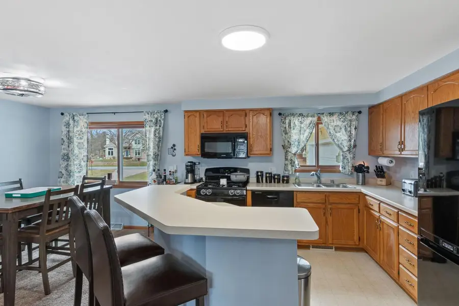 936 Sussex COURT, Nekoosa, WI 54457 - #2
