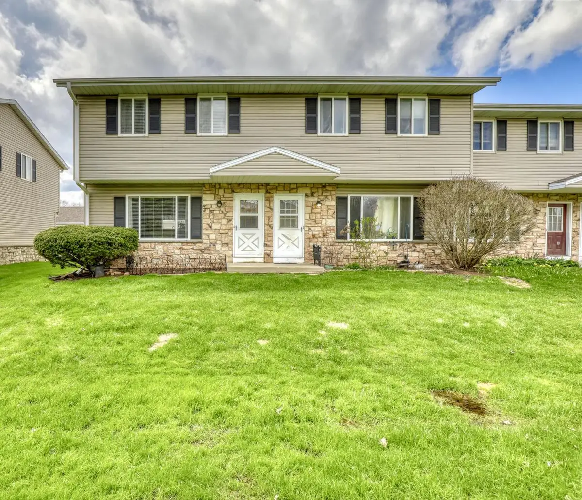 W163N11514 Windsor COURT #A, Germantown, WI 53022 - #1