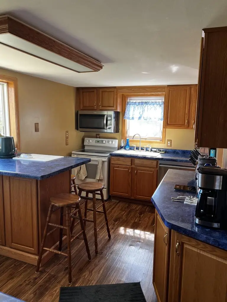 1117 S Main STREET, Mishicot, WI 54228 - #3