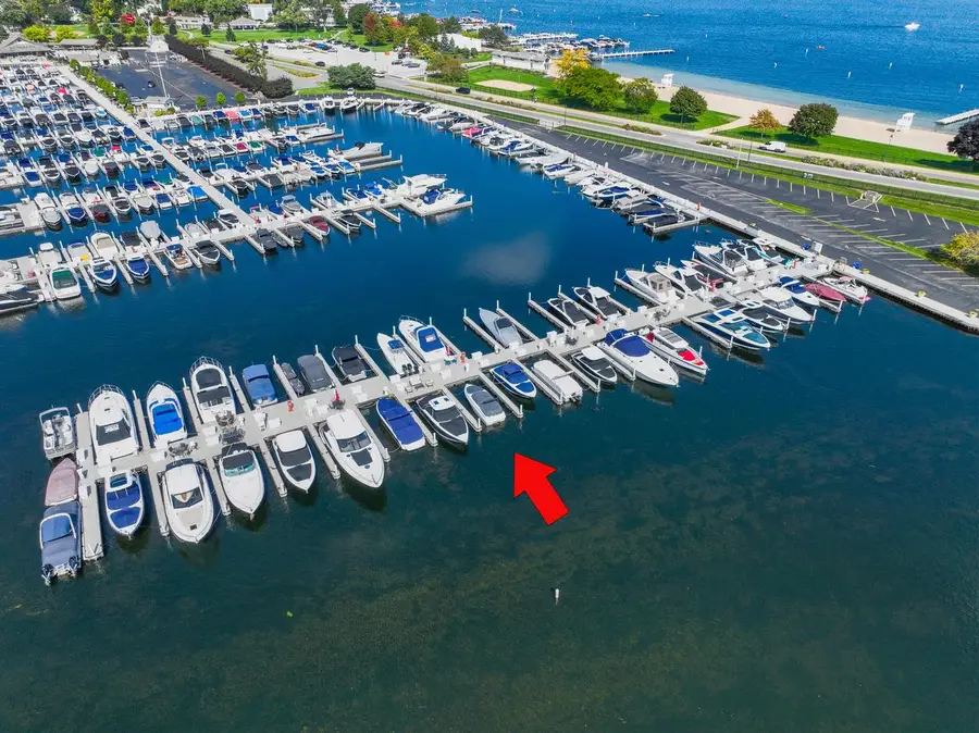 271 Fontana BOULEVARD #930, Fontana, WI 53125 - #2