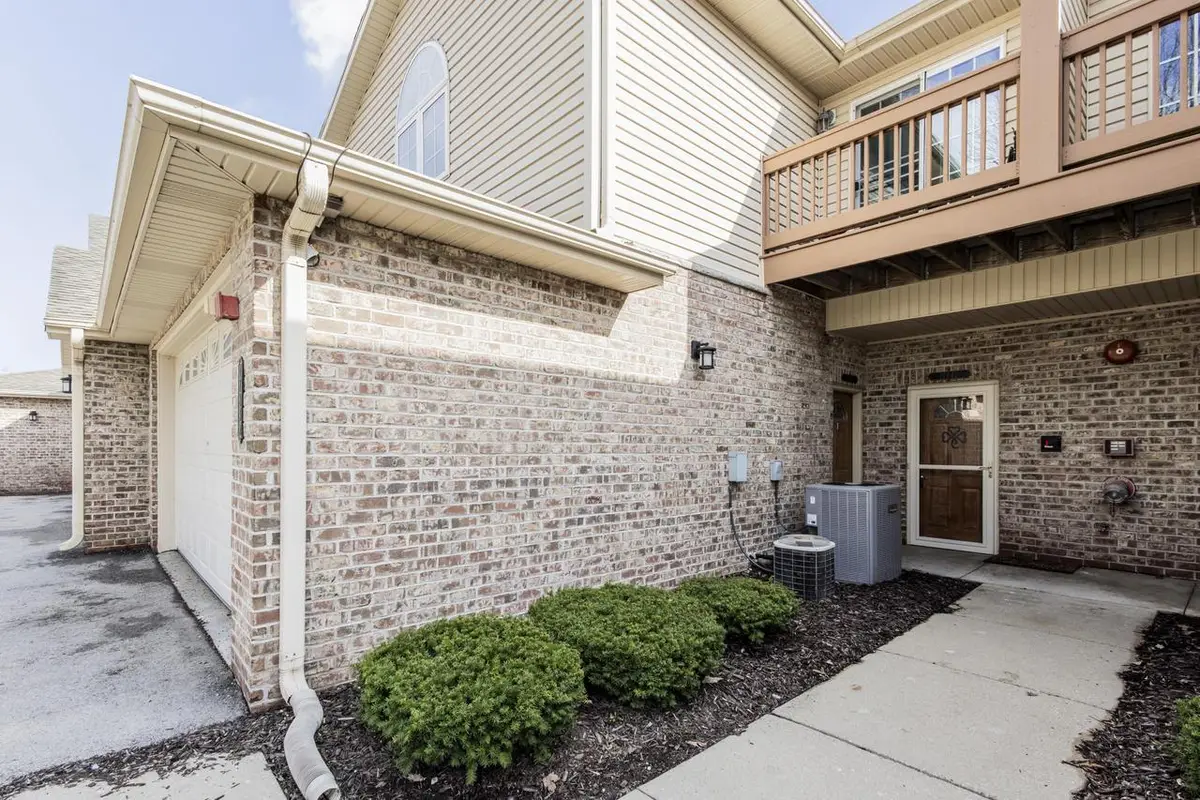 17841 Radam DRIVE, New Berlin, WI 53146 - #1