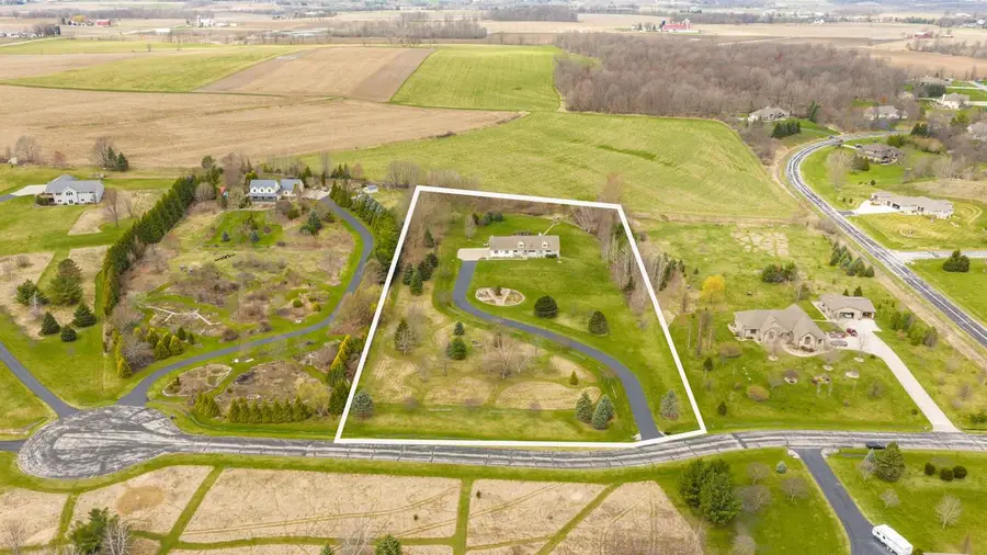 7475 Country View LANE, West Bend, WI 53090 - #3