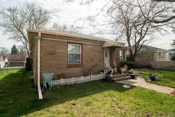 4826 76th STREET, Milwaukee, WI 53218