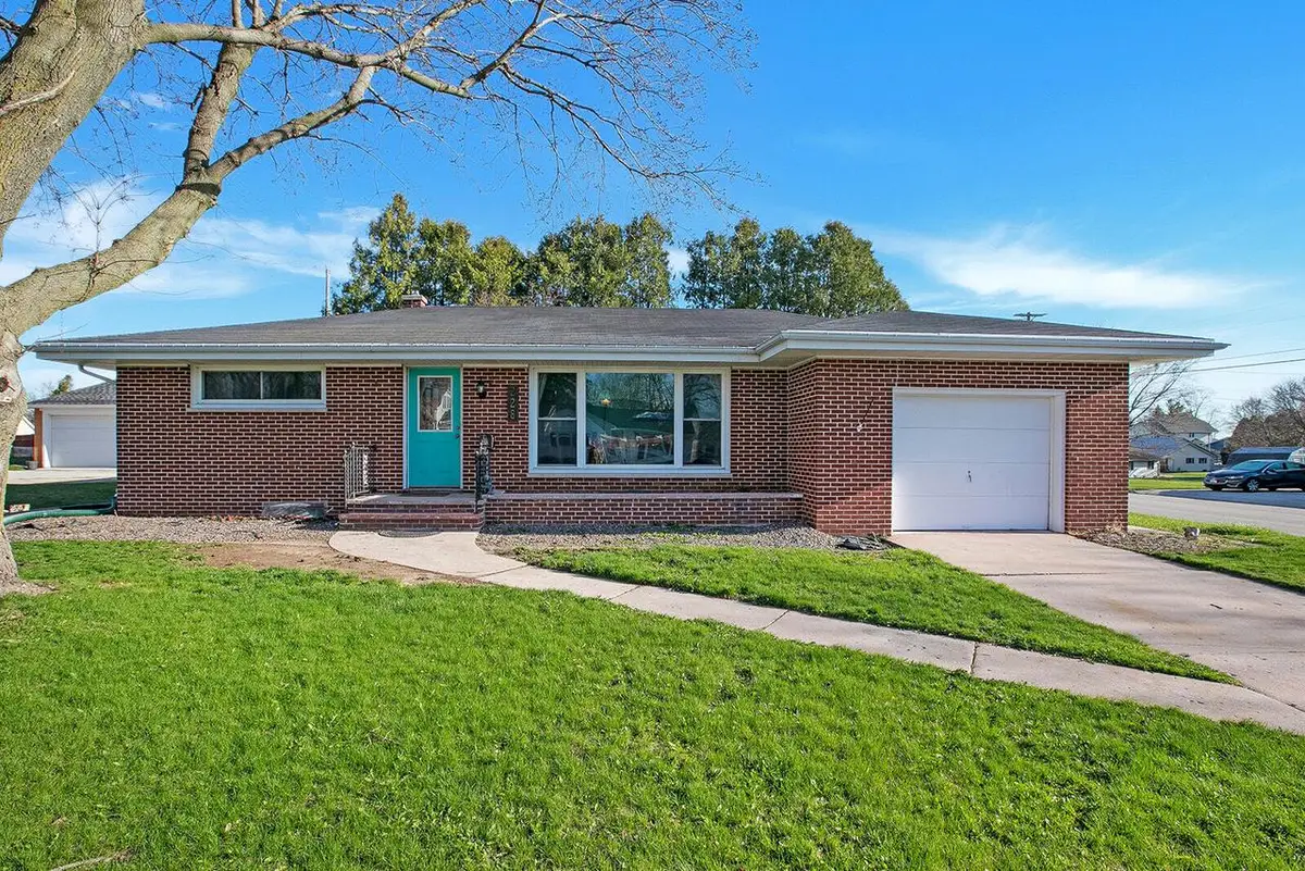 228 Saratoga STREET, Chilton, WI 53014 - #1