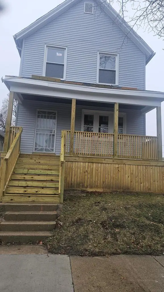 2643 24th STREET, Milwaukee, WI 53206