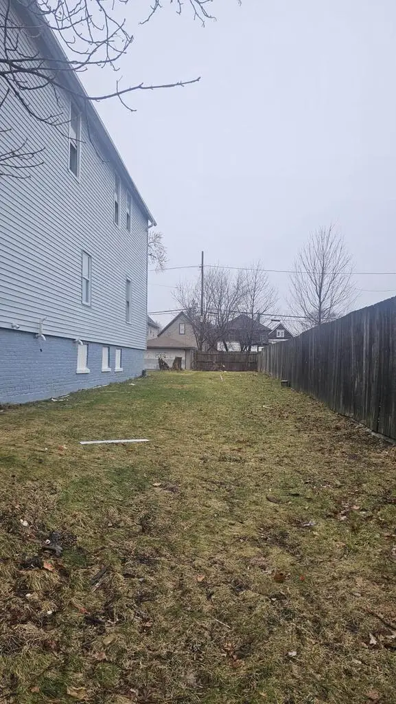 2643 24th STREET, Milwaukee, WI 53206 - #3