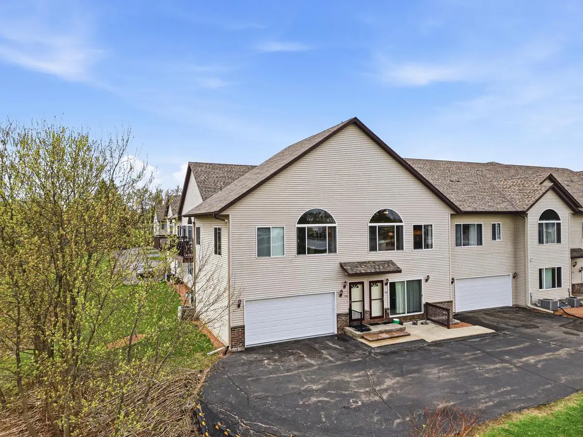 730 Cherokee PATH, Lake Mills, WI 53551 - #1