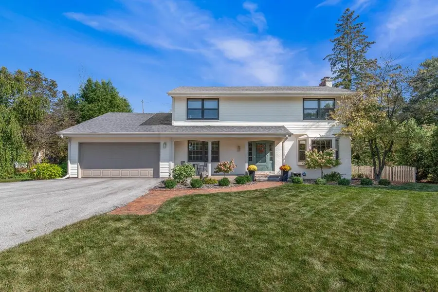 9062 Lake DRIVE, Bayside, WI 53217 - #2