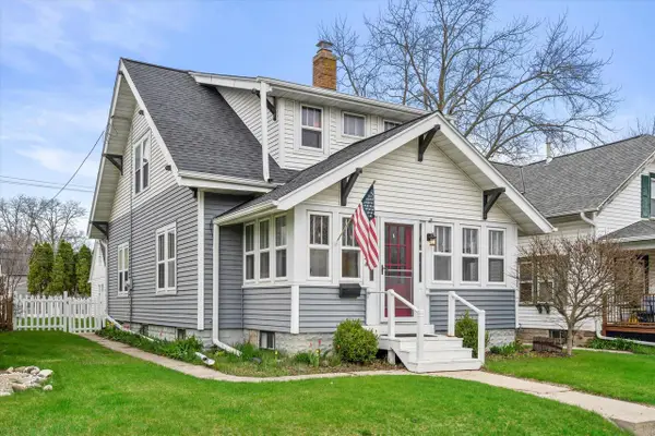 534 S 3rd AVENUE, West Bend, WI 53095