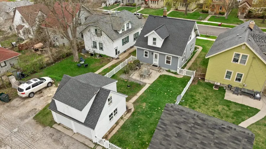 534 3rd AVENUE, West Bend, WI 53095 - #2