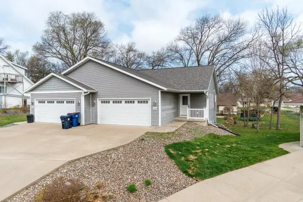 1025 Lincoln STREET, Onalaska, WI 54650