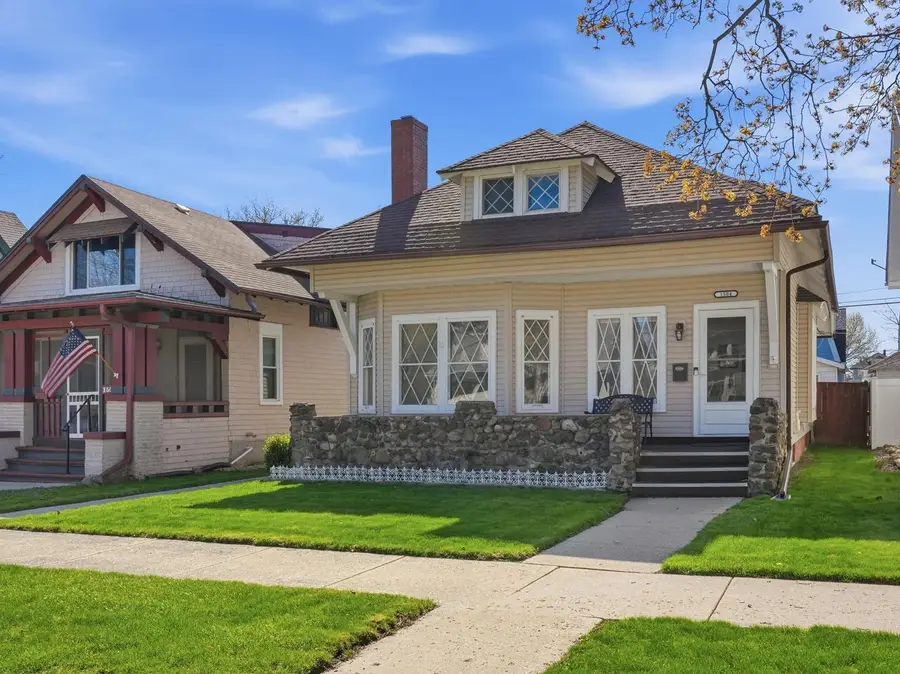 1504 Deane BOULEVARD, Racine, WI 53405 - #2
