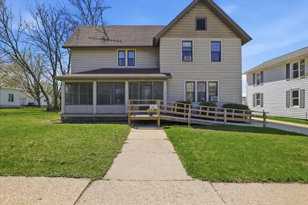 513 Clyman STREET, Watertown, WI 53094