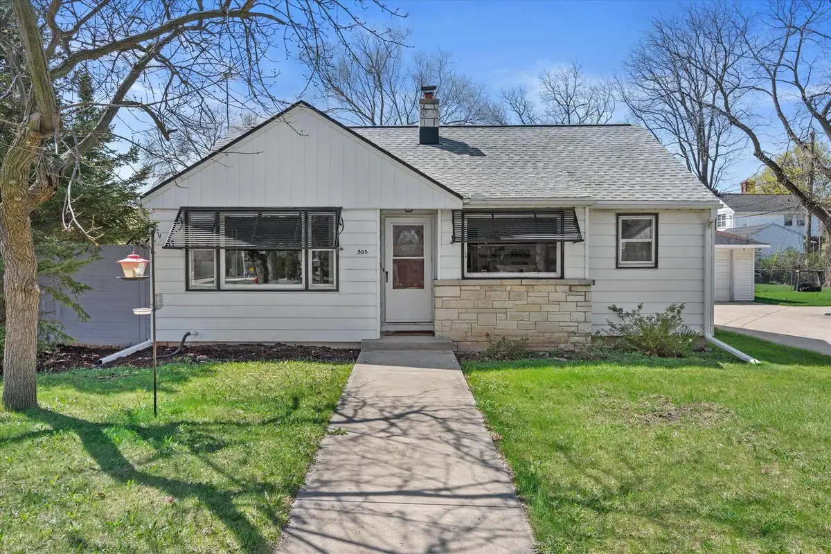 505 Pleasant View STREET, Wauwatosa, WI 53226 - #1