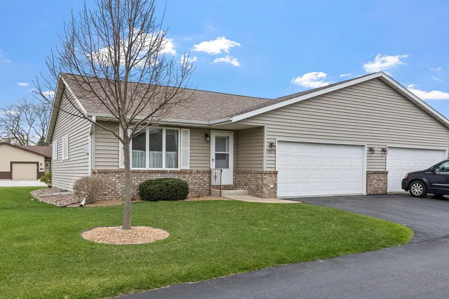 1008 Whispering Winds PLACE, Onalaska, WI 54650 - #2