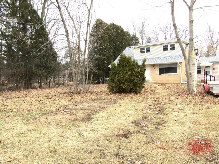 3320 Bradley ROAD, Brown Deer, WI 53209 - #2