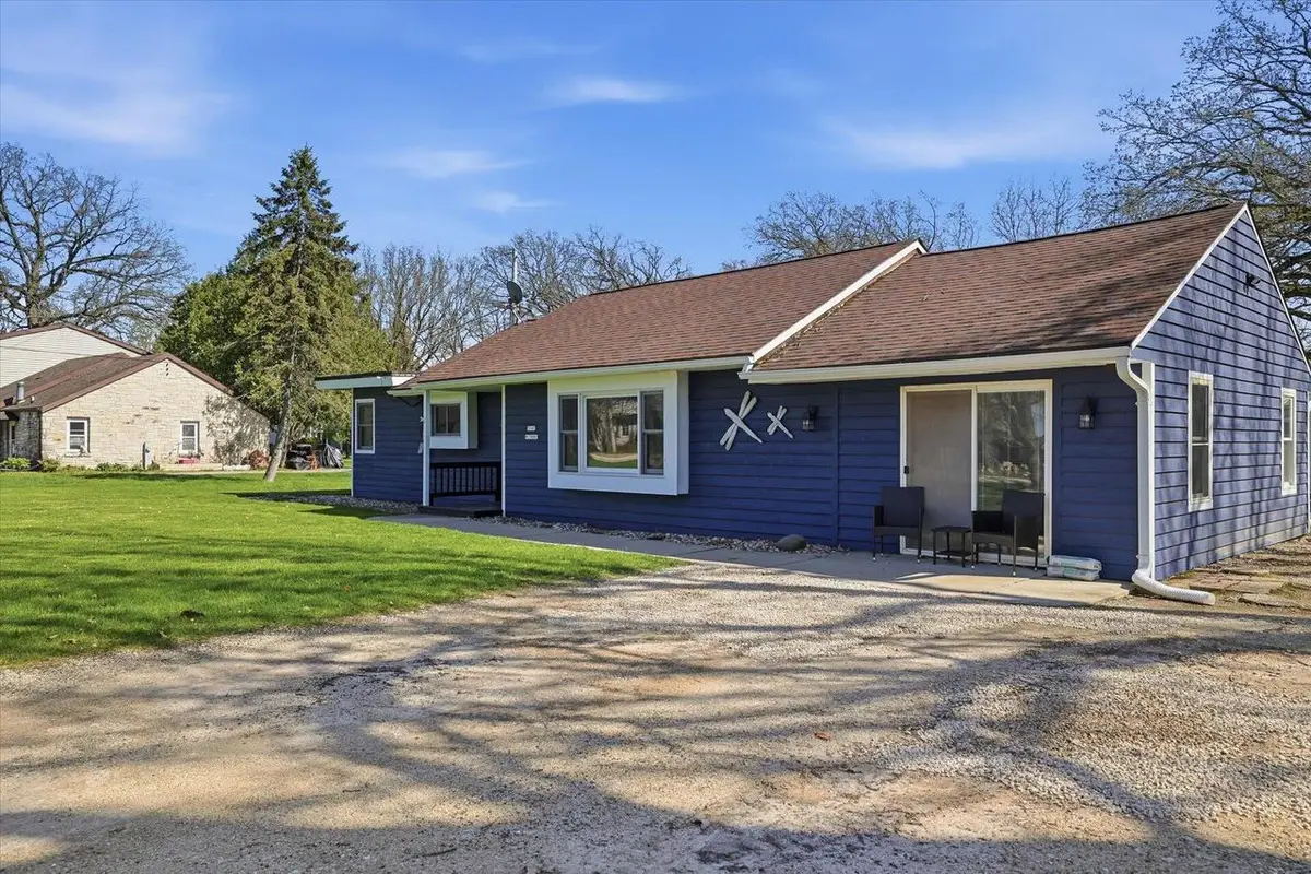 S107W19883 Shore DRIVE, Muskego, WI 53150 - #1