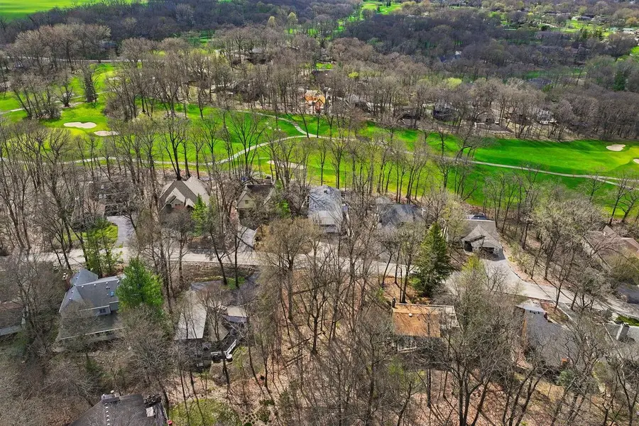 104 SAINT ANDREWS TRAIL, Fontana, WI 53125 - #3